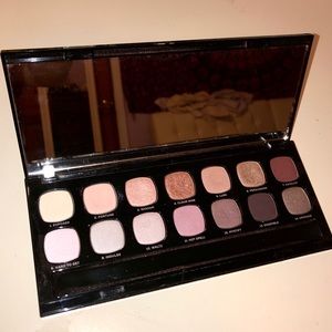 Bare minerals “bare sensuals” eyeshadow palette